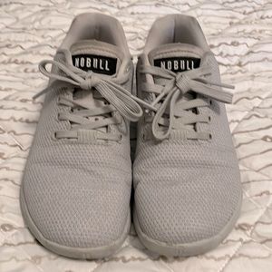 Unisex NoBull Trainers! Light grey color, sz 7.5 womens, Mens sz 6.